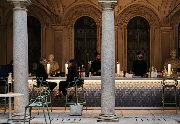 Hotel Restaurants Image