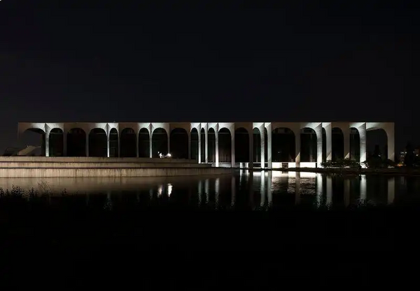 Historical Buildings Image